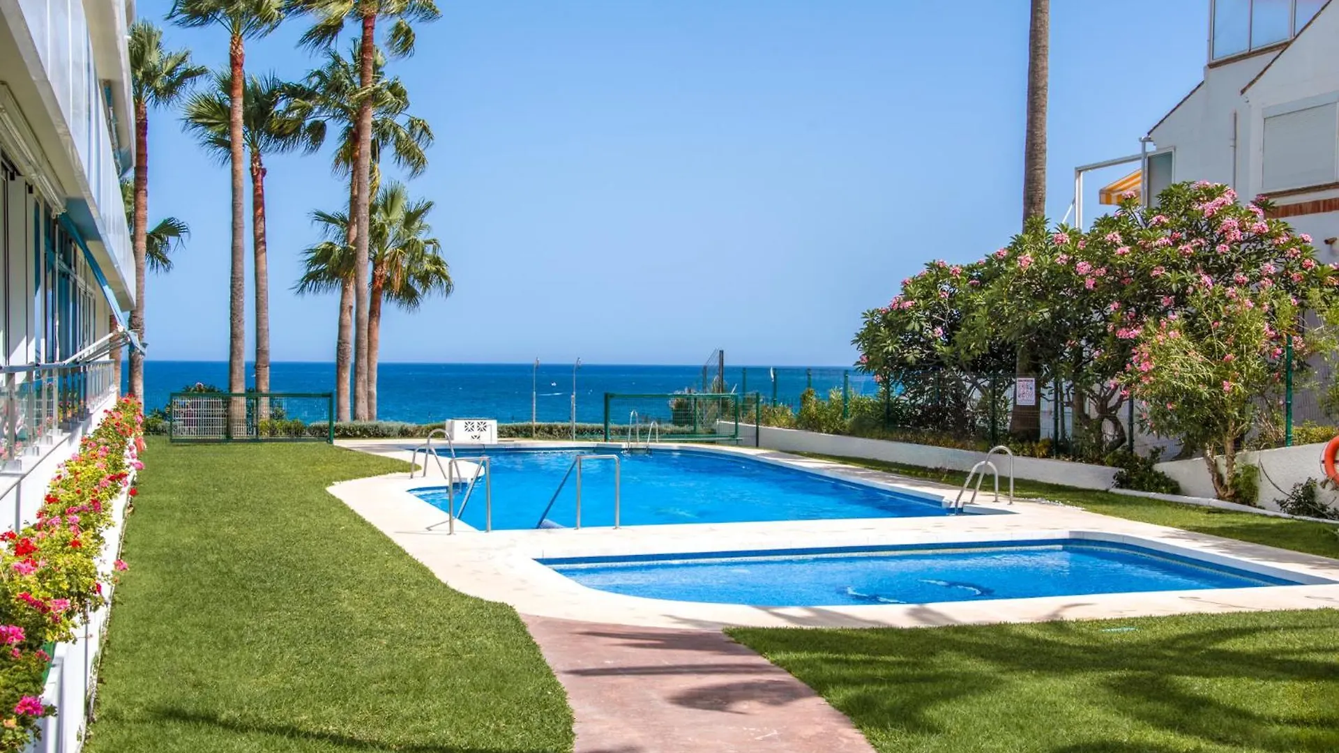 Luxury Ocean View Beach Apartment Benalmadena Spain