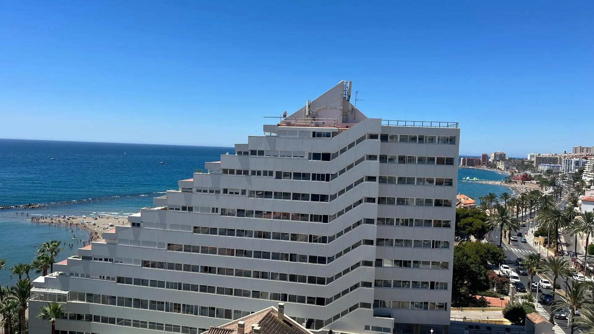 Luxury Ocean View Beach Apartment Benalmadena